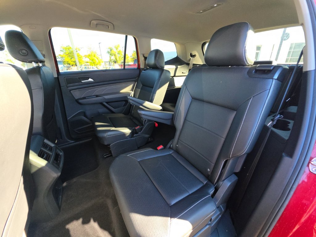 Certified 2023 Volkswagen Atlas SE w/ Black Wheel Package AWD/4WD image 22