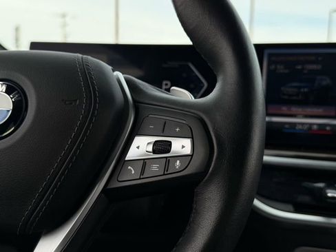 Used 2025 BMW X5 xDrive40i w/ Premium Enhanced Package image 11