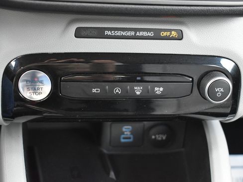Used 2023 Ford Escape Active w/ Tech Pack #2 FWD image 30