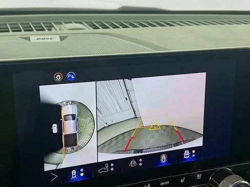 Certified 2025 Chevrolet Colorado Z71 w/ Technology Package image 13