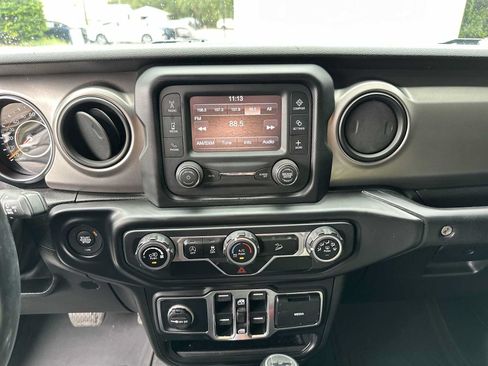Used 2020 Jeep Wrangler Unlimited Sport S AWD/4WD image 21