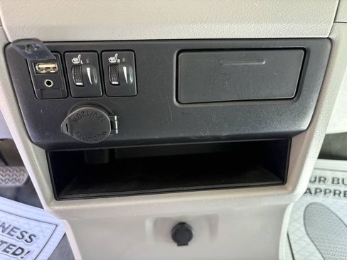 Used 2016 Toyota Sienna XLE FWD image 34