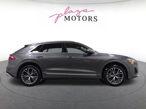 Certified 2025 Audi Q8 Premium w/ Convenience Package AWD/4WD image 4