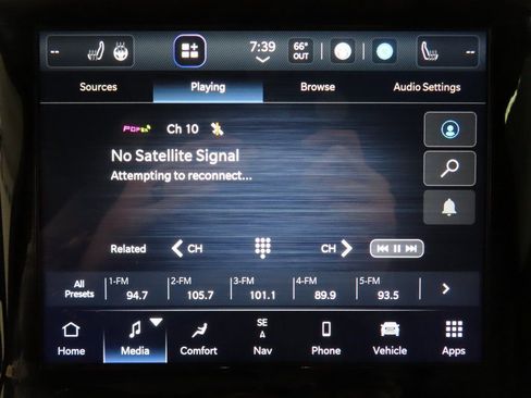 Used 2022 RAM 3500 Laramie image 18