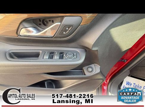 Used 2019 GMC Terrain SLE w/ Driver Convenience Package AWD/4WD image 15