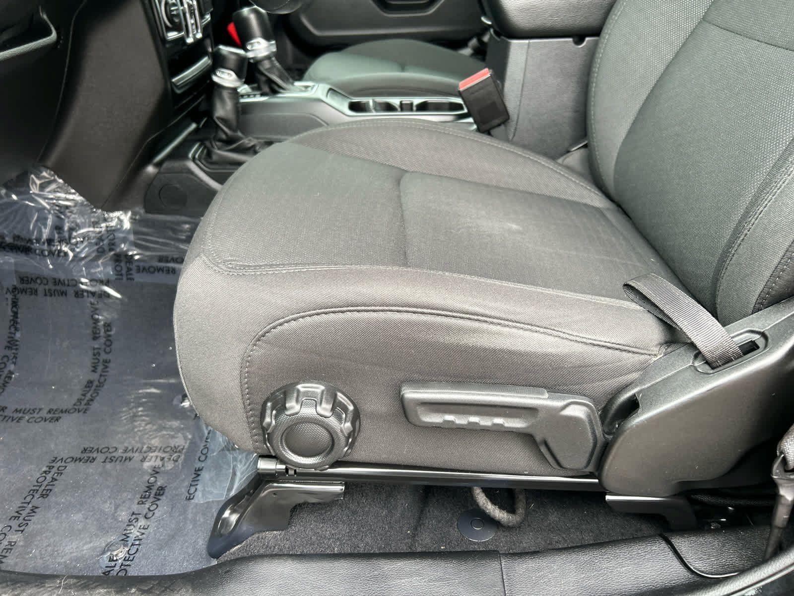 Used 2021 Jeep Gladiator Sport AWD/4WD image 11