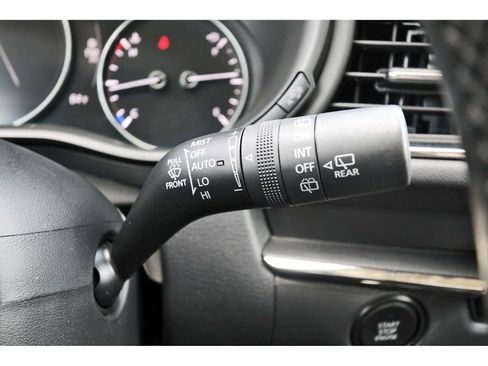 Used 2024 MAZDA CX-30 AWD 2.5 S w/ Preferred Package image 18
