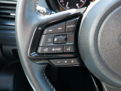 Certified 2025 Subaru Forester Premium AWD/4WD image 31