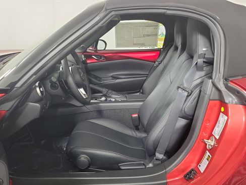 New 2026 MAZDA MX-5 Miata Grand Touring w/ Appearance Package image 11