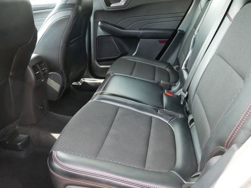 Certified 2025 Ford Escape ST-Line AWD/4WD image 11