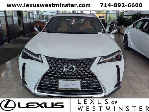 New 2026 Lexus UX 300h AWD image 3