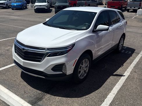 Used 2022 Chevrolet Equinox LT image 6