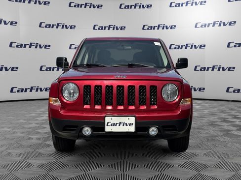 Used 2014 Jeep Patriot Latitude AWD/4WD image 9