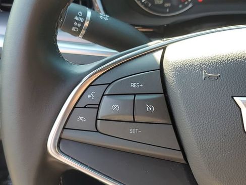 Used 2024 Cadillac XT5 Luxury AWD/4WD image 14