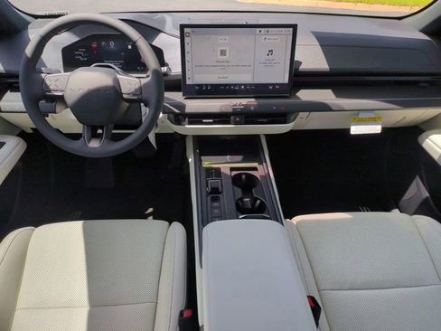 New 2026 Lexus ES 500e AWD/4WD image 19