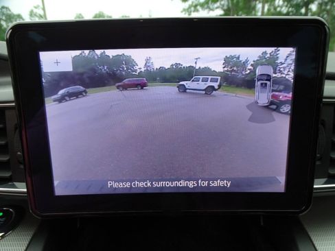Used 2020 Ford Explorer AWD XLT w/ Equipment Group 202A image 29
