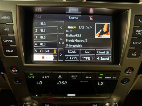 Used 2021 Lexus GX 460 Premium w/ Premium Package AWD/4WD image 33