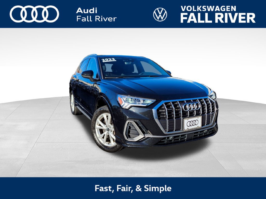 Used 2023 Audi Q3 2.0T Premium Plus w/ Premium Plus Package AWD/4WD image 1