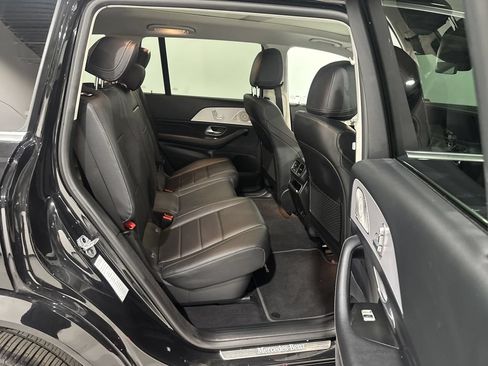 Used 2026 Mercedes-Benz GLS 450 4MATIC image 24