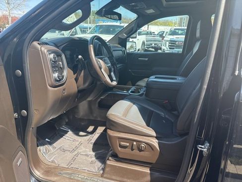 Used 2021 GMC Sierra 1500 Denali w/ Denali Premium Package image 10