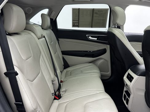 Used 2016 Ford Edge Titanium w/ Equipment Group 301A image 37