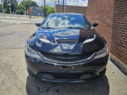 Used 2015 Chrysler 200 S w/ Navigation & Sound Group I AWD/4WD image 8