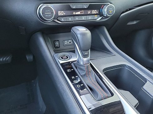 Certified 2024 Nissan Sentra SR FWD image 24