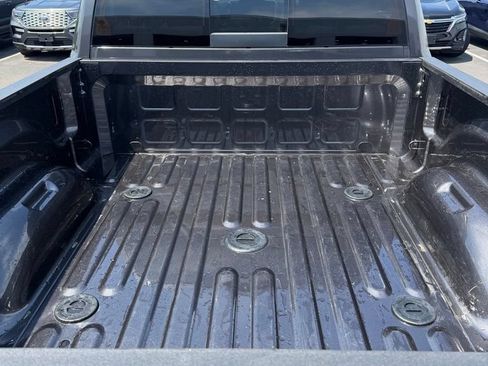 Used 2022 RAM 3500 Laramie AWD/4WD image 16