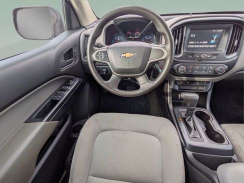Used 2017 Chevrolet Colorado W/T w/ WT Convenience Package AWD/4WD image 13