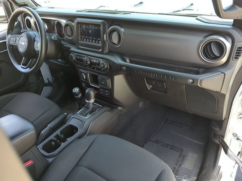 Used 2023 Jeep Wrangler Sport AWD/4WD image 26