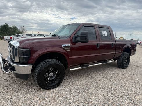 Used 2010 Ford F250 XLT AWD/4WD image 5