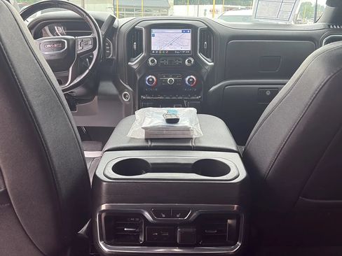 Used 2023 GMC Sierra 2500 AT4 w/ AT4 Premium Plus Package AWD/4WD image 22