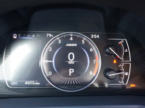 Certified 2024 Lexus ES 350 w/ Premium Package image 15