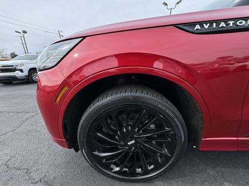 Used 2025 Lincoln Aviator Reserve w/ Jet Appearance Package image 10