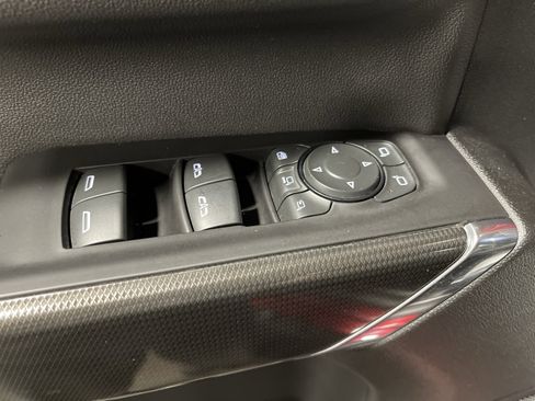 Used 2020 GMC Sierra 2500 AT4 w/ AT4 Premium Package image 11