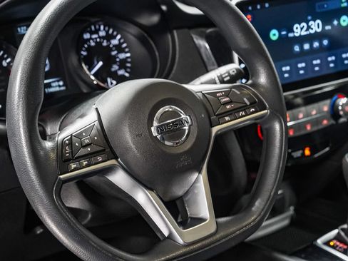 Used 2017 Nissan Rogue S FWD image 20