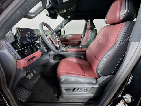 New 2026 INFINITI QX80 Autograph image 24