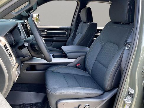 New 2026 RAM 1500 Big Horn AWD/4WD image 19