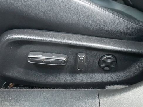 Used 2018 Honda Accord Touring image 14