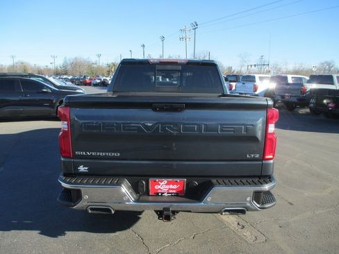 Used 2020 Chevrolet Silverado 1500 LTZ w/ LTZ Premium Package image 5