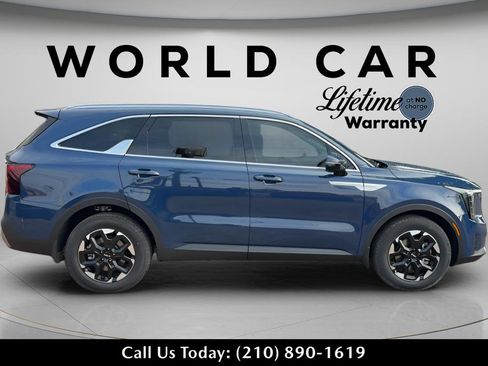 New 2026 Kia Sorento S w/ S Panoramic Sunroof Package image 2