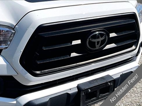 Used 2021 Toyota Tacoma SR w/ SR Convenience Package AWD/4WD image 24