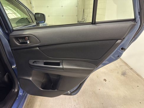 Used 2014 Subaru Impreza 2.0i Premium w/ All-Weather Package w/CVT AWD/4WD image 28