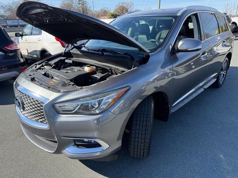 Used 2019 INFINITI QX60 Luxe image 26