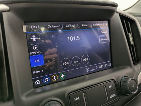 Used 2023 GMC Terrain SLT w/ Tech Package image 12