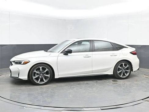 Used 2025 Honda Civic Sport Touring image 6