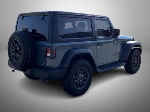 Used 2024 Jeep Wrangler Sport AWD/4WD image 5