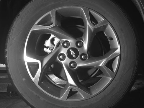 Used 2025 Chevrolet Trax LT image 15