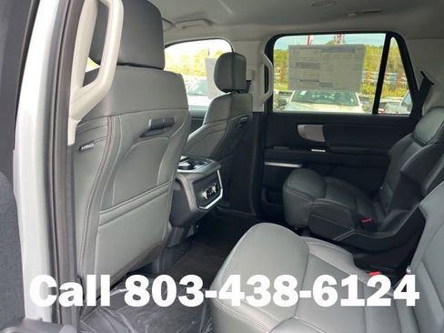 New 2026 Ford Expedition Active RWD image 11
