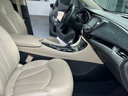 Used 2017 Buick Envision Essence FWD image 26